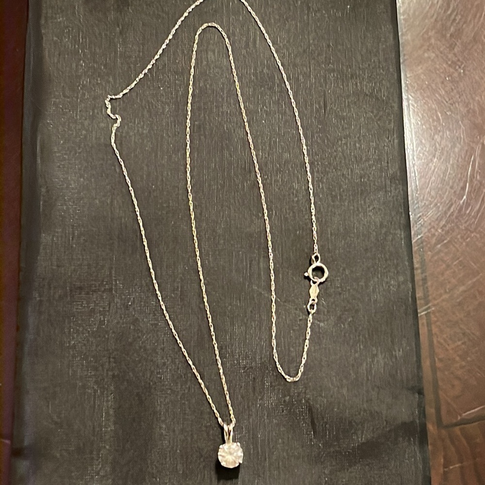 10k white gold necklace CZ pendant